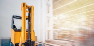 Seven Reasons to Invest in Material Handling Tools for Your Warehouse