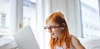 Get Photochromic Blue Blockers To Protect Your Kids Eyesight.